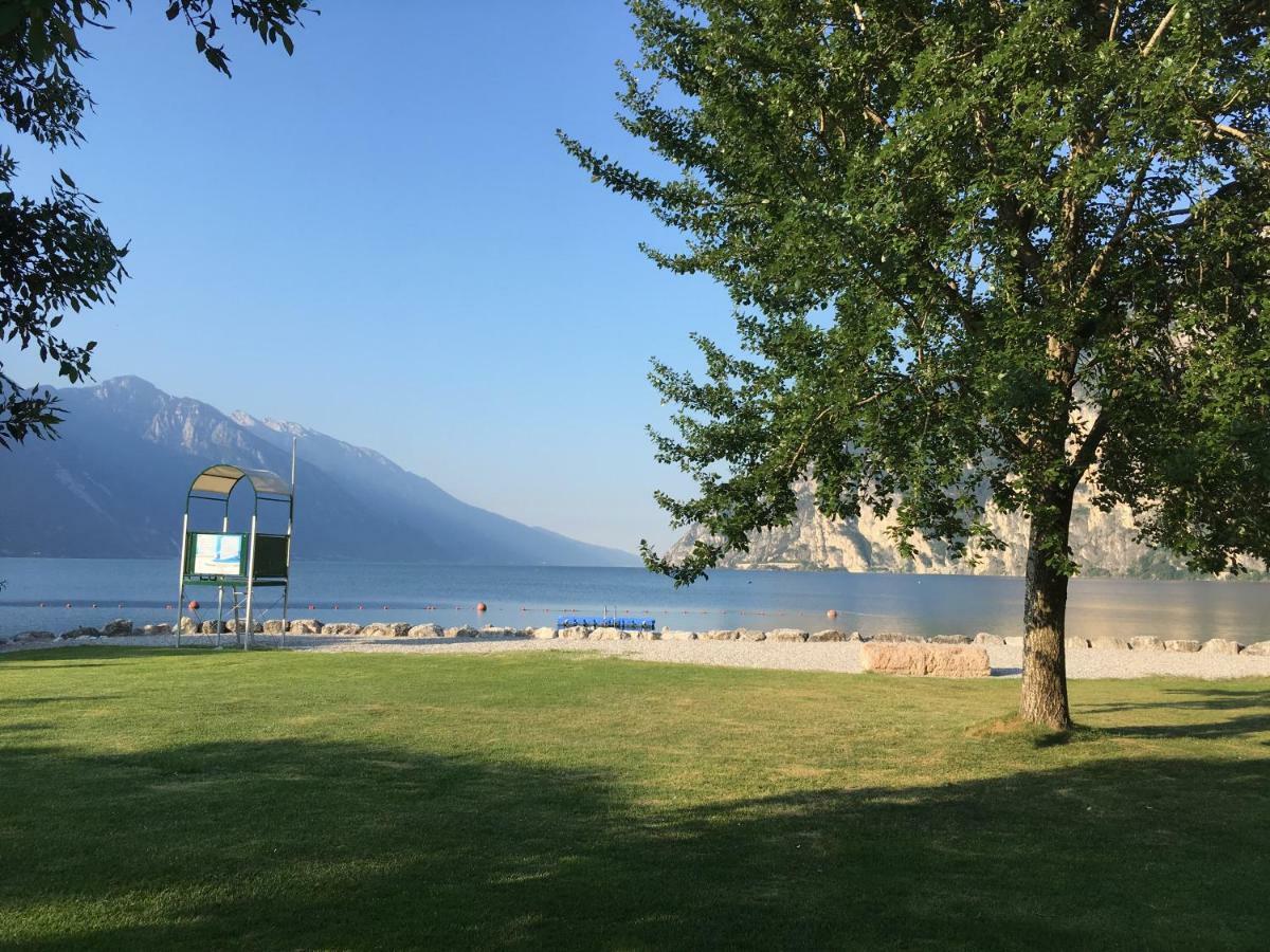 Appartamento Al Lago Рива-дель-Гарда Екстер'єр фото