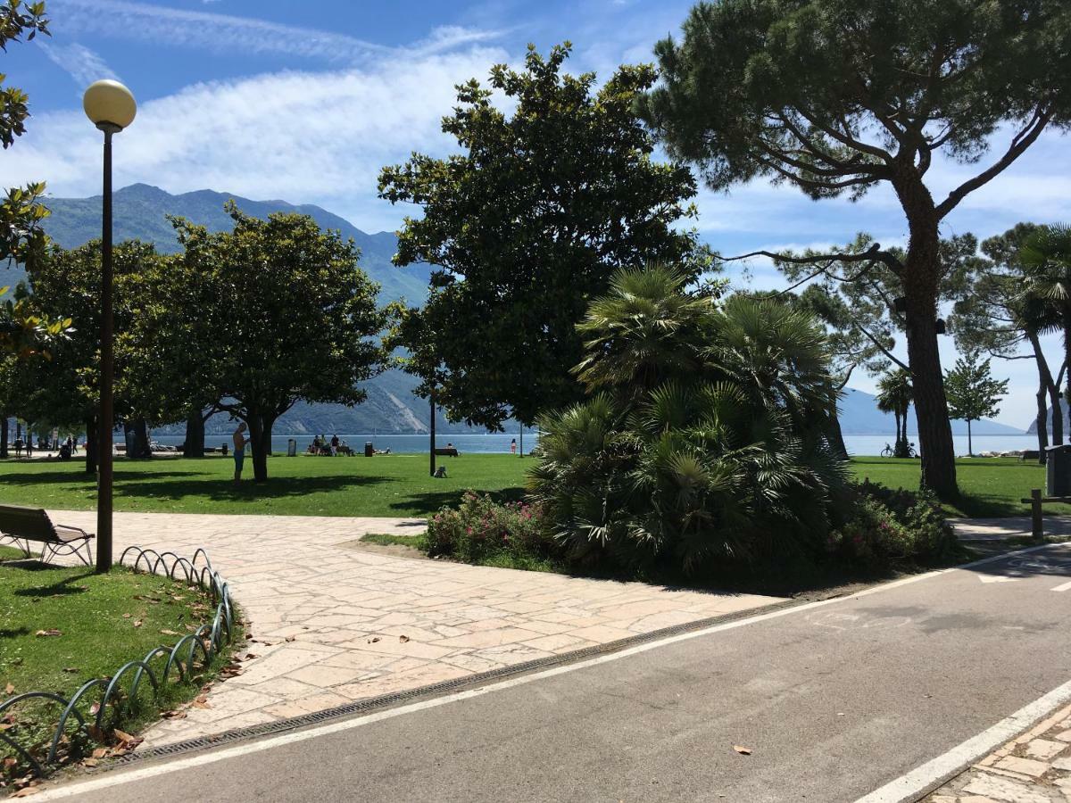 Appartamento Al Lago Рива-дель-Гарда Екстер'єр фото