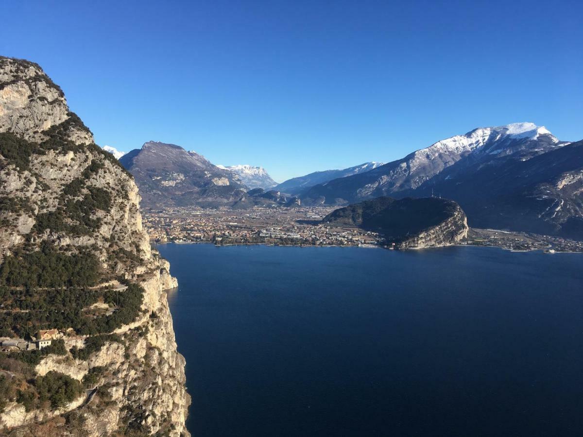 Appartamento Al Lago Рива-дель-Гарда Екстер'єр фото