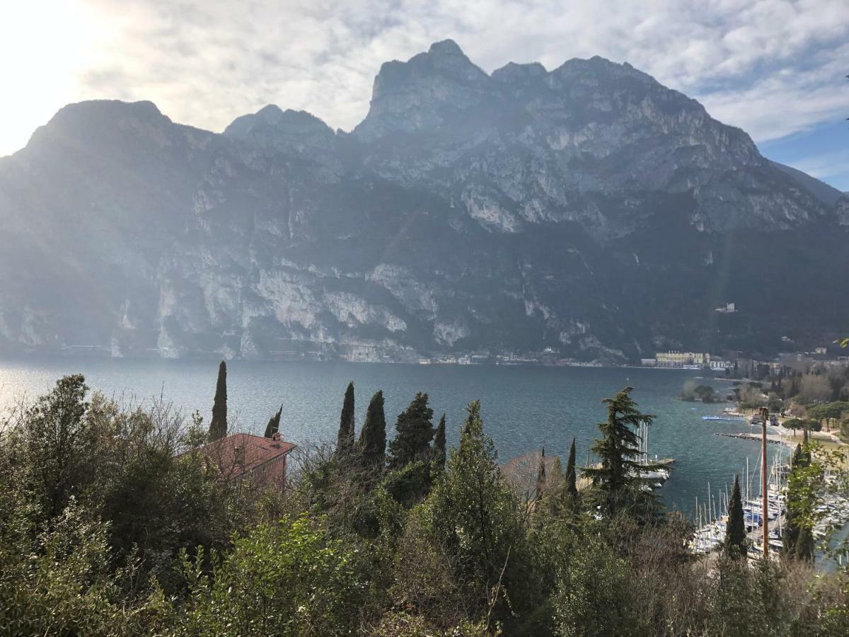 Appartamento Al Lago Рива-дель-Гарда Екстер'єр фото